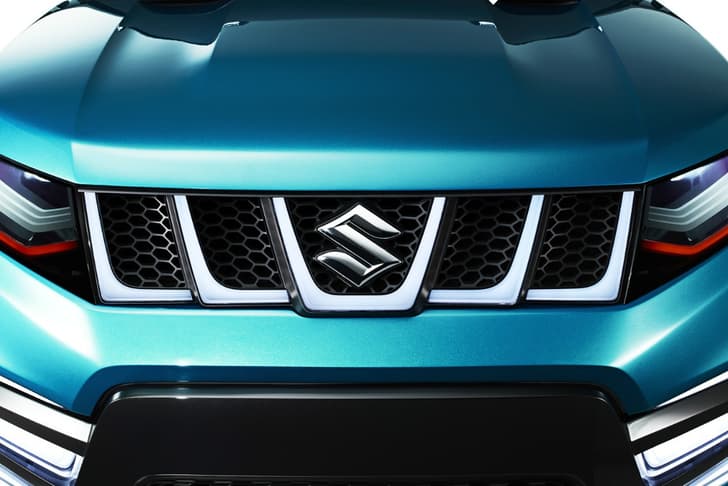 New Suzuki iV-4 concept SUV photo gallery